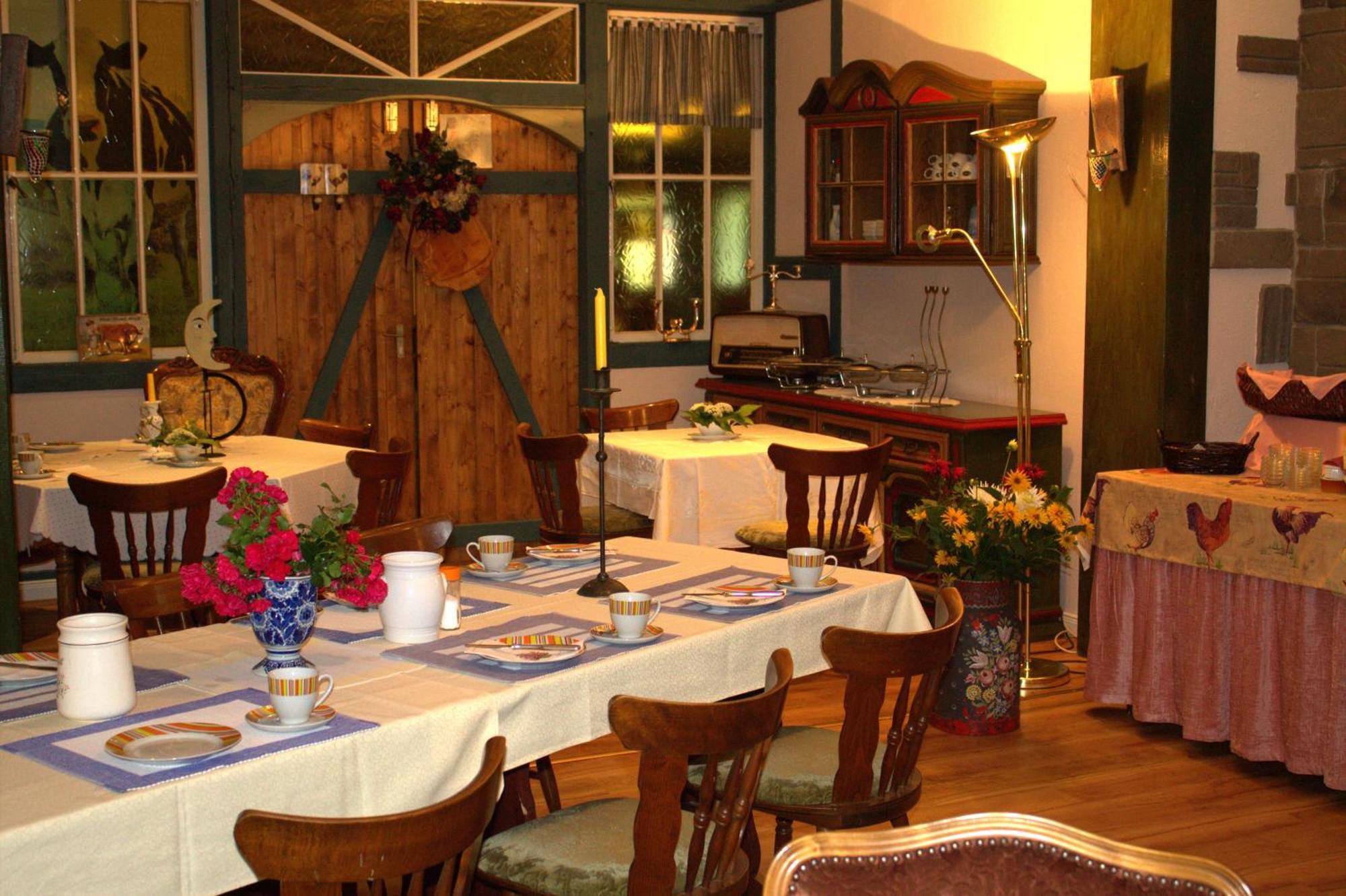 Landhaus Tewel Hotel Mit Restaurant Kültér fotó