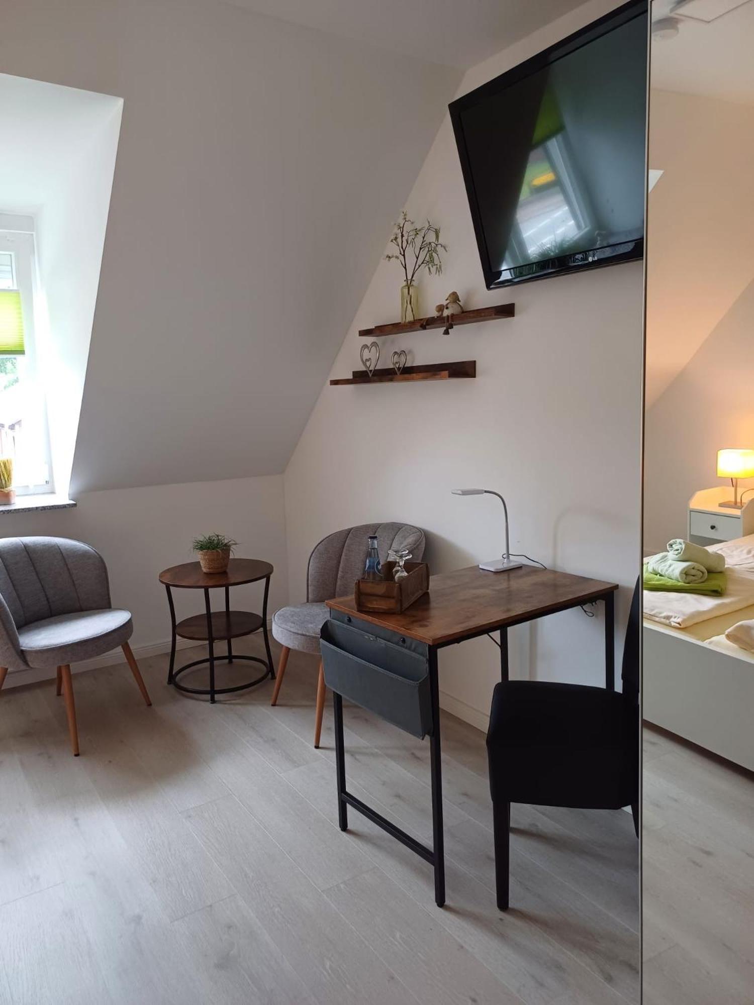 Landhaus Tewel Hotel Mit Restaurant Kültér fotó